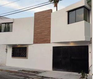 Casas en venta en Mayorazgo, Puebla, Pue., México, 72492
