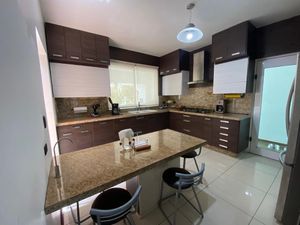 Casa en Venta Puebla Lomas de Angelópolis Cluster 222 de 4 recámaras