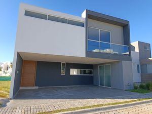 Casa en Venta en Puebla parque Tlaxcala Lomas de Angelópolis