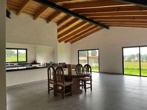 Casa en renta en Cerro Gordo a 5 minutos de Avandaro, Valle de Bravo