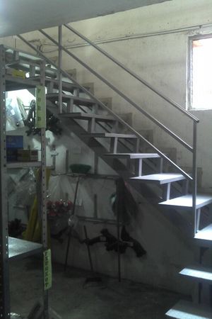 escalera a 2a. planta