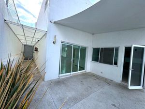 Casa en venta en Juriquilla de 4 recámaras.