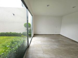 Casa de 1 nivel en privada CUMBRES DEL LAGO