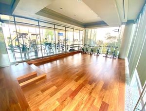 Sala de yoga y spinning