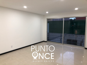 Departamento en Venta. - Xotepingo