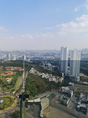 Estrena lujoso departamento en  Bosque Real con vistas inigualables