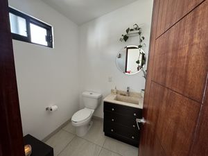 VENTA. CASA 1 PISO VISTA REAL. GRAN OPORTUNIDAD