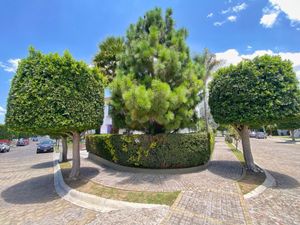 CASA EN VENTA EN LOMAS DE ANGELOPOLIS