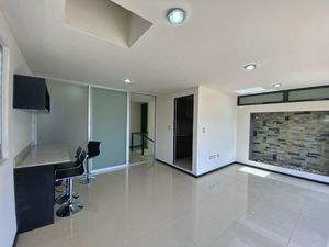 CASA EN VENTA EN LOMAS DE ANGELOPOLIS