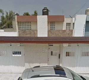 Casa en Venta en Valle Dorado $4,850,000