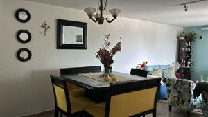 Se vende  departamento en Jardines de Satélite