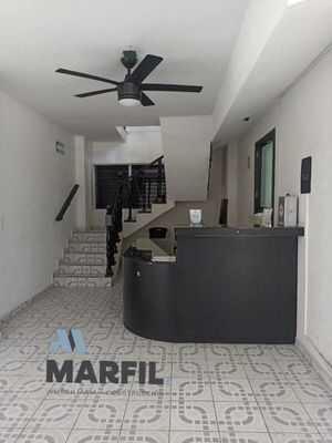 Casa Uso de Suelo Comercial en Venta en Colima Céntrica Ideal Oficinas /Negocios