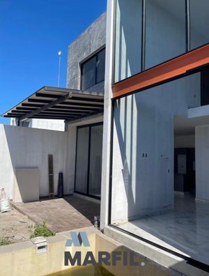 Casa en venta en Residencial Primaveras, al norte de la ciudad de Colima