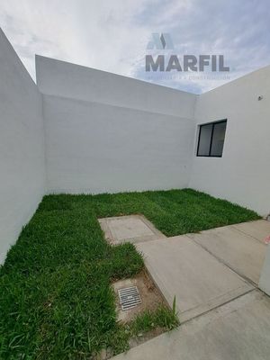 Venta de Casa de 1 Planta y 2 Recámaras en Montellano2 en Villa de Álvarez