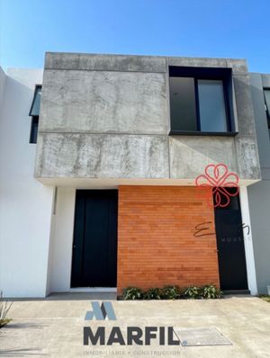 Casa Elbaínes 3 en Venta en Villa de Álvarez, Colima