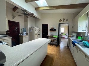 Oferta Casa para Remodelar en Vista Hermosa, en Privada con Vigilancia