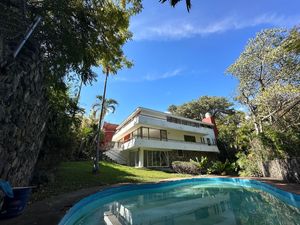 CASA RENTA, COL. CHAPULTEPEC, USO DE SUELO MIXTO