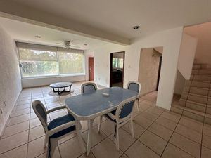 Casa en Condominio en Venta, Col. Lomas de Cuernavaca, Zona Sur