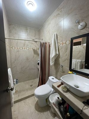 CASA SOLA EN VENTA, EN ZONA NORTE