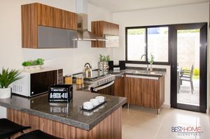 Casa en Venta en Ziré  - ¡Recámara en Planta Baja!