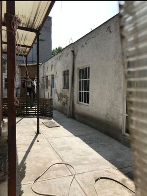 Casa en VENTA con  Locales Comerciales  en Col. Doctores Cuauhtémoc CDMX