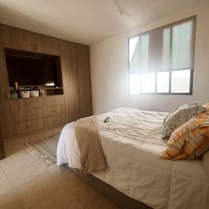 Se Vende Casa en Ciudad del Sol, 3 Niveles, 3 Recamaras, Family Room, Alberca..