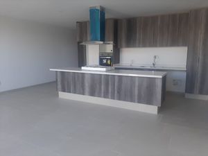 Residencia en Zibatá, 4 Habitaciones, 4.5 Baños, Domótica, Sala de TV, Equipada.