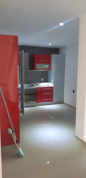 Preciosa Residencia en Cumbres del Lago con Alberca Propia, 4 Recamaras con Baño