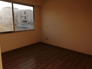 Residencia en Colinas de Juriquilla, Roof Garden, Jardín, 3 Recamaras, 4.5 Baños