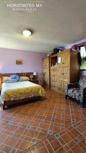 CASA EN VENTA EN MELLADO