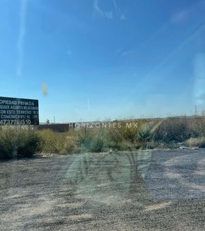 TERRENO PARA INVERSIÓN FRENTE AL IEEG