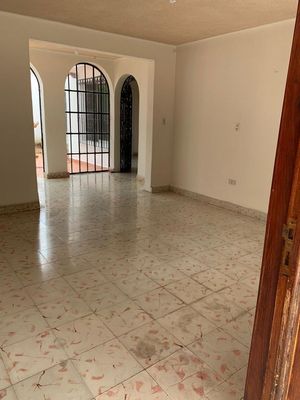 LOCAL COLONIA BUENAVISTA RENTA $25,000