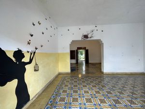 Casa en Centro de Merida a 2 cuadras del parque La Plancha.