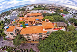 Majestuoso Hotel Boutique y Condominios en Playa del Carmen.