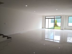 PRECIOSA CASA EN VENTA EN FRACC. RESIDENCIAL LOMAS VERDES 6a. SECCION, NAUCALPAN