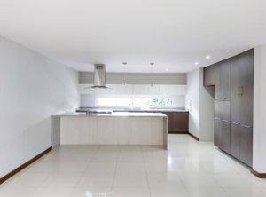 RESIDENCIA BUGAMBILIAS RENO SUR