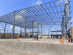 Construimos tu Bodega dentro de Parque Industrial