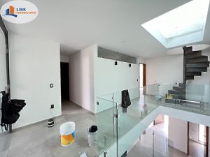 Casa en Venta  Moderna Amplios espacios Valle Imperial