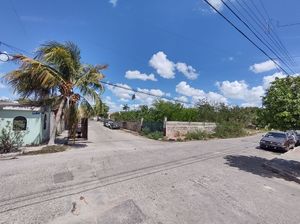 Terreno en Xoclan sobre Avenida Juan Pabo II