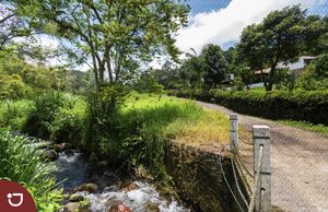 Terreno Campestre con cabaña y arroyo a la venta en Xico Ver.