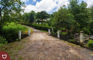 Terreno Campestre con cabaña y arroyo a la venta en Xico Ver.