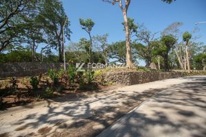 Lotes en venta en Bosques de la Cantera Residencial en Colima