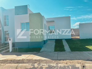 Casa "SEVILLA 2"en Preventa en Fraccionamiento Ceiba en Villa de Álvarez, Colima