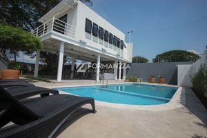 Departamento Nuevo en Venta en Coto Privado Bamboo Living en Colima