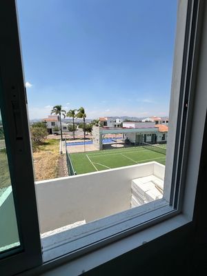 OPORTUNIDAD BAJA DE PRECIO EXCELENTE CASA EN VENTA MADERAS DEL MARQUÉS