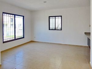 Casa en renta en Merida en privada de Residencial Gran Santa Fe de 3 recamaras
