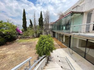 Terreno en Bosques de las Lomas ! Venta