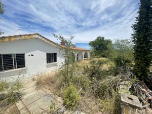 TERRENO EN VENTA EN LOS CERRITOS - CARR CADEREYTA - ALLENDE