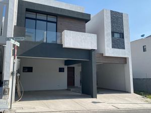 VENTA DE CASA EN SANTA ISABEL CARRETERA NACIONAL