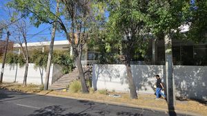 Edificio en Venta, sobre Av. Fray Antonio Alcalde cerca de Av. Circunvalación